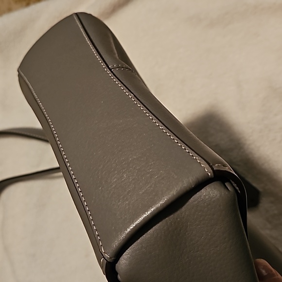 Coach Grey Leather Crossbody Bag - Picture 3 of 9
